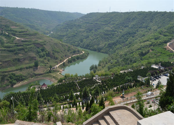 西安鯨魚溝高橋墓園怎么樣風(fēng)水好嗎？