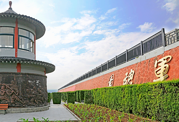 西安霸陵墓園新區(qū)特色功勛園、軍魂園、園丁園、公益園